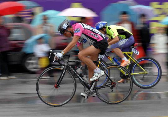 五月沪上电竞烽烟起三大巅峰赛事决战英雄亚冠ACL荣耀之巅